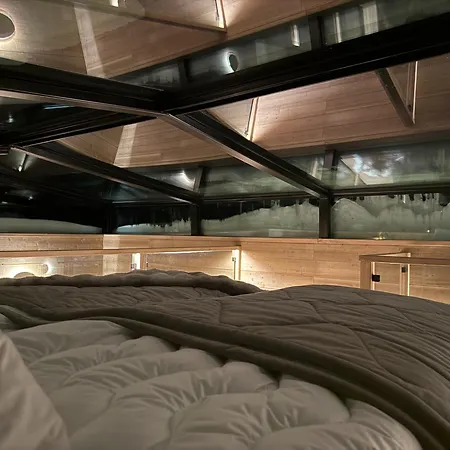 Lapland Luxury Igloos D Apartment *