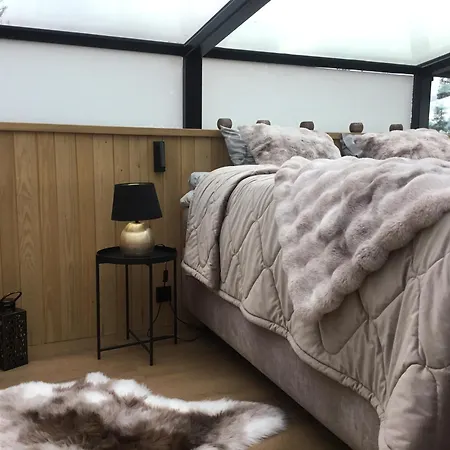 Lapland Luxury Igloos D